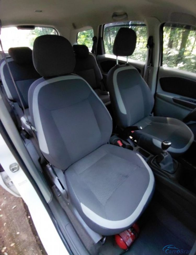 Veicar Multimarcas | Spin SPIN L.T 1.8 FLEX 5 LUGARES MANUAL COMPLETA 14/14 - foto 6