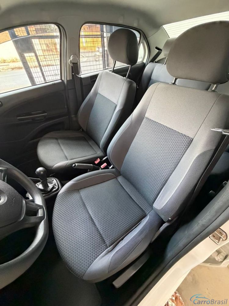 Gabaldo Veículos | Voyage 1.0L MC4 4P. 22/22 - foto 3
