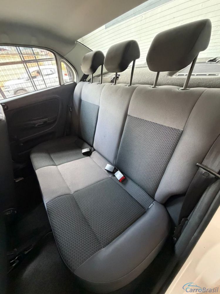 Gabaldo Veículos | Voyage 1.0L MC4 4P. 22/22 - foto 5