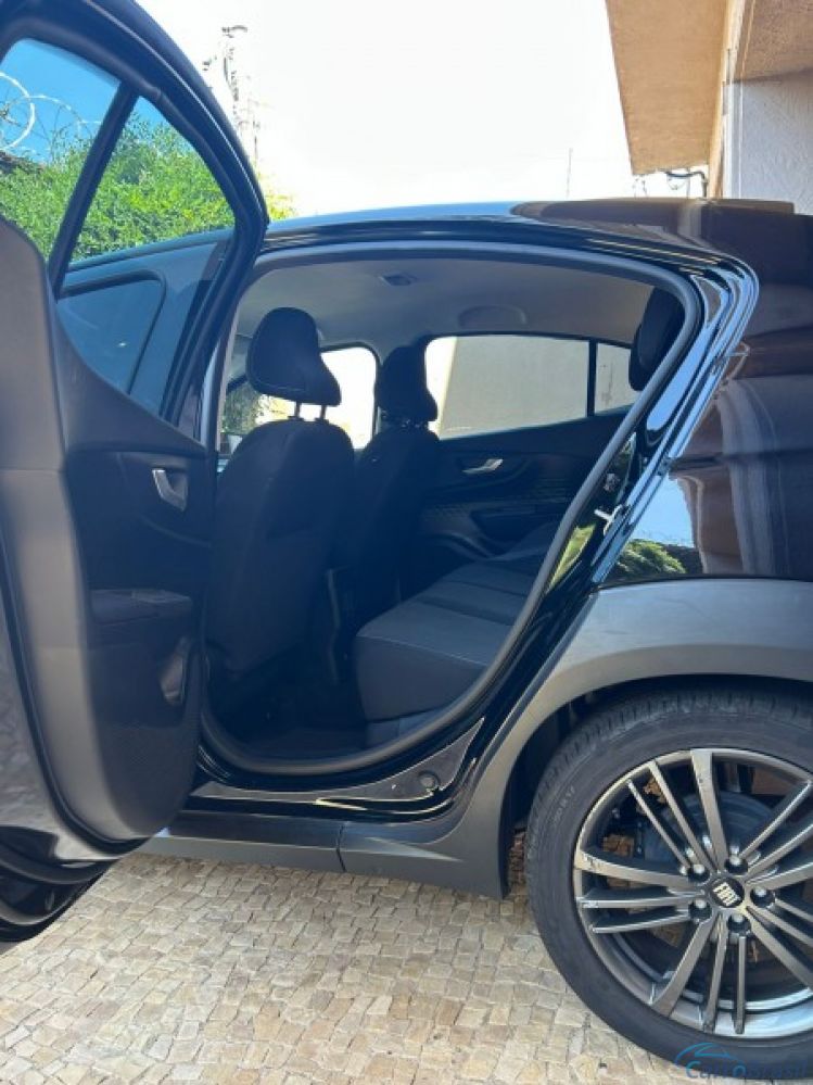 Triauto Veículos | Fastback Fastback Drive 1.0 200 turbo flex automático 23/24 - foto 5