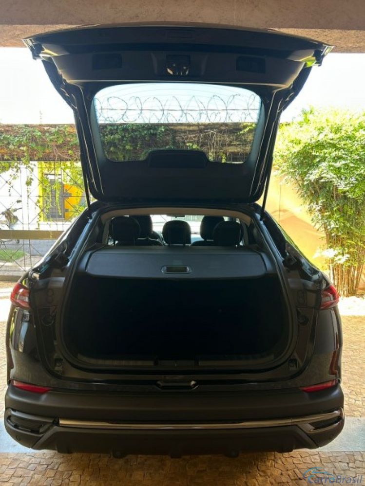 Triauto Veículos | Fastback Fastback Drive 1.0 200 turbo flex automático 23/24 - foto 8