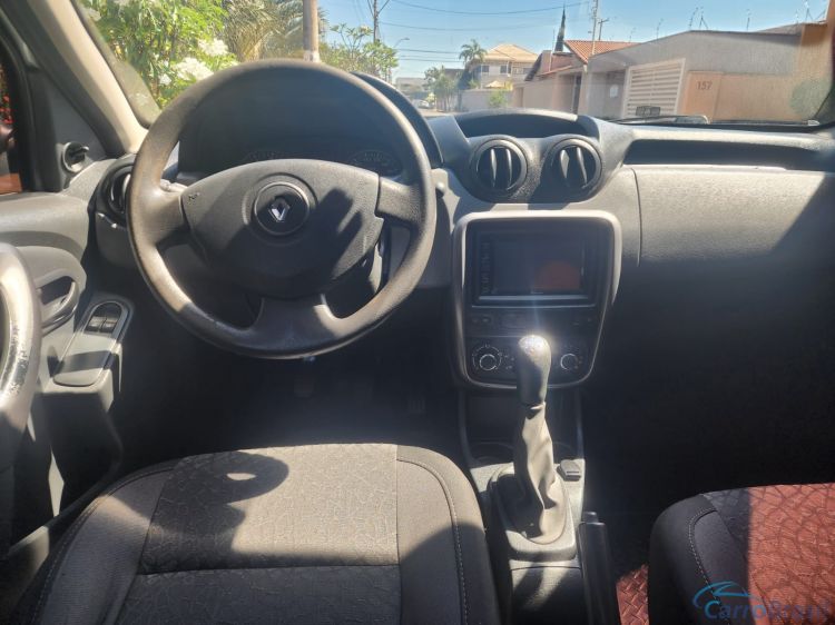 Brekar Veículos | Duster 1.6 13/13 - foto 3