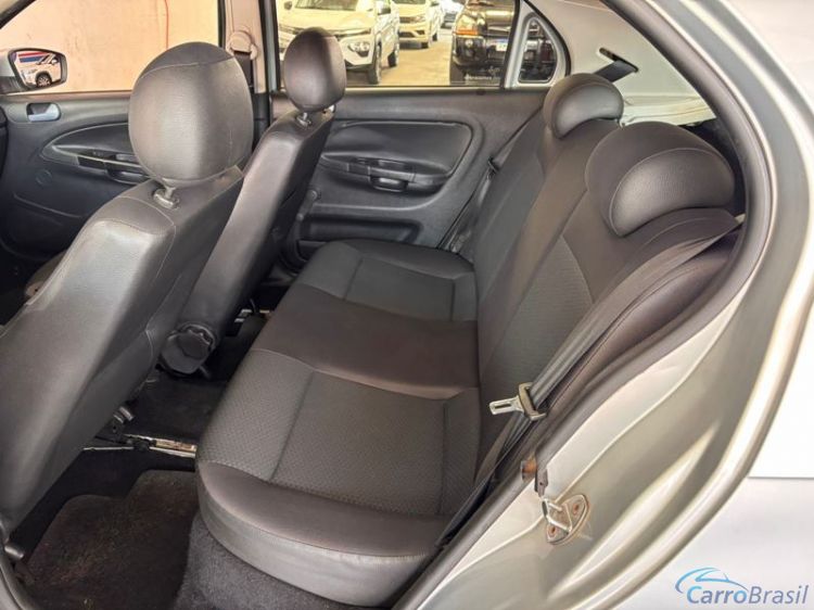 Renan Veículos | Gol G7 Trendline 1.6 8V 4P. 16/17 - foto 5
