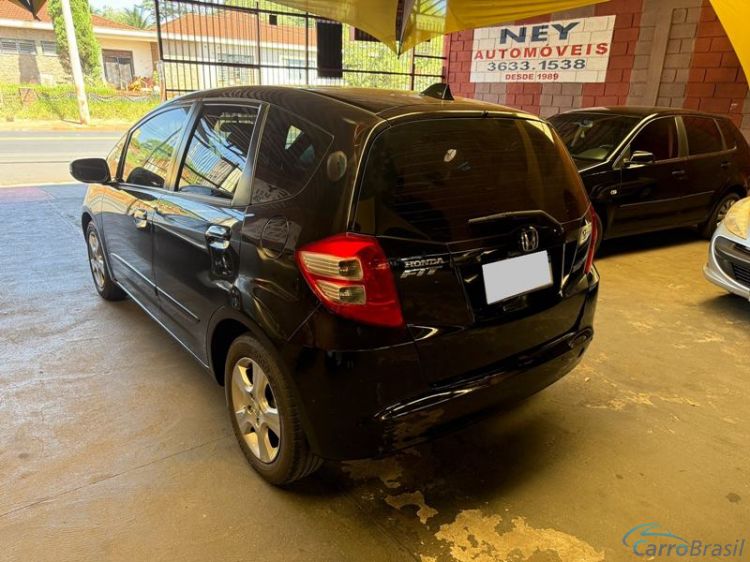 Ney Automóveis | Fit 1.4 Aut. 4P. 11/11 - foto 2