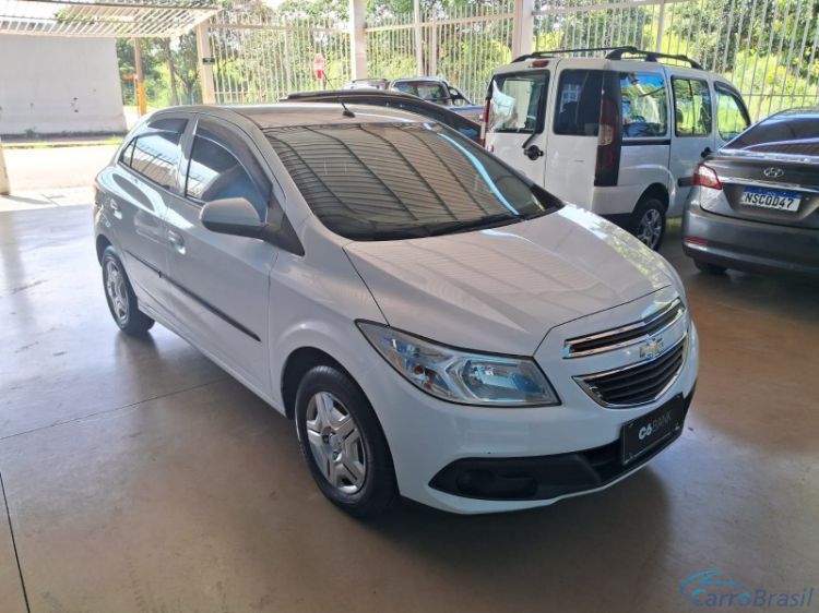 Lud-Car Veículos | Onix 1.0 LT COMPLETO 13/14 - foto 3