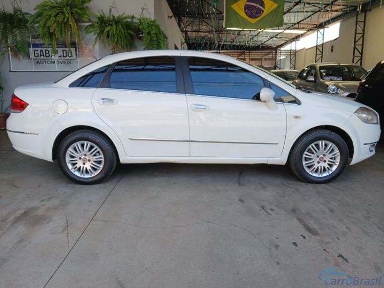 Gabaldo Veículos | Linea LX 1.9 Dualogic 4P. 10/10 - foto 7