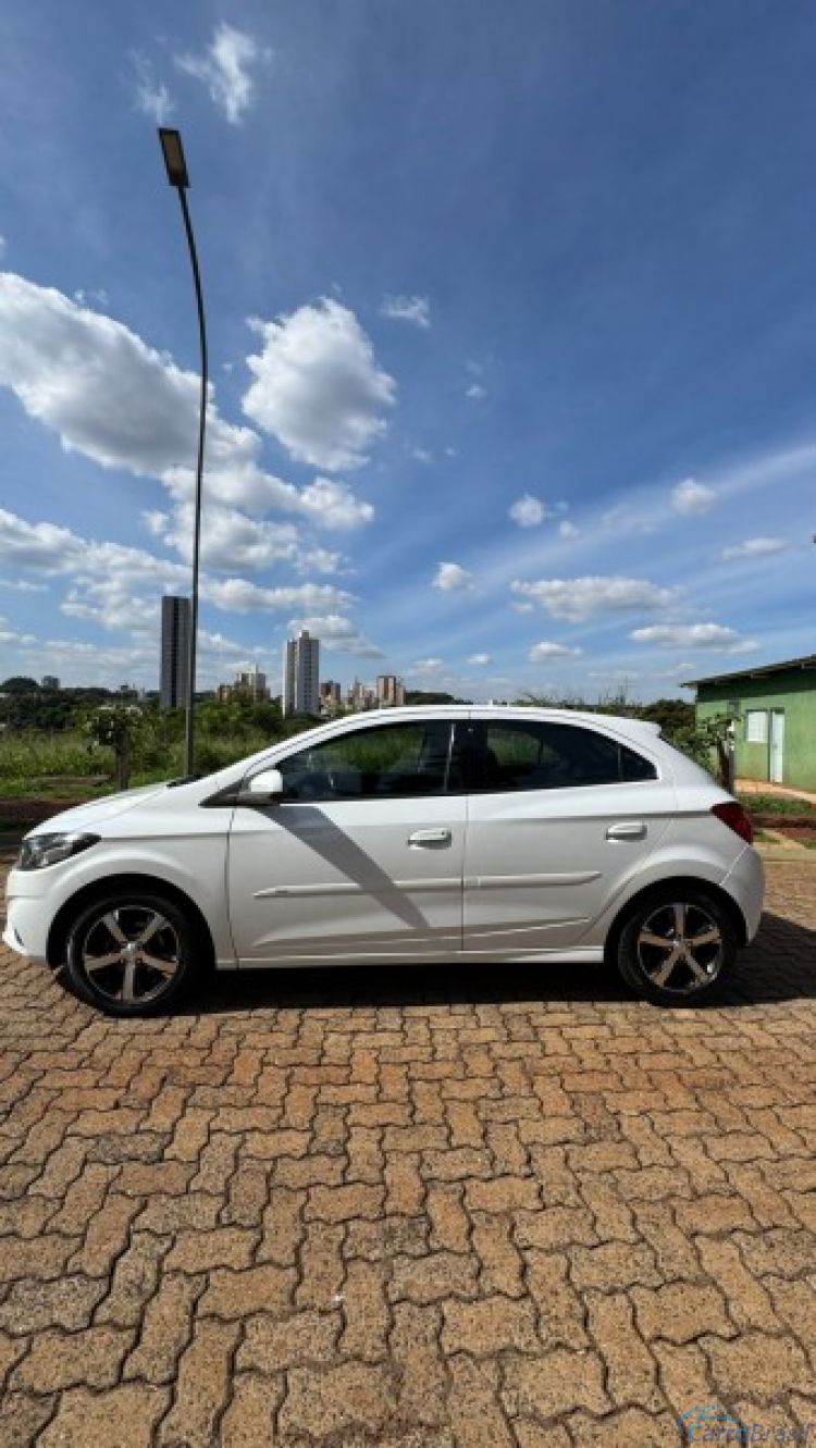Veicar Multimarcas | Onix Onix LTZ 1.4 Mt 19/19 - foto 8