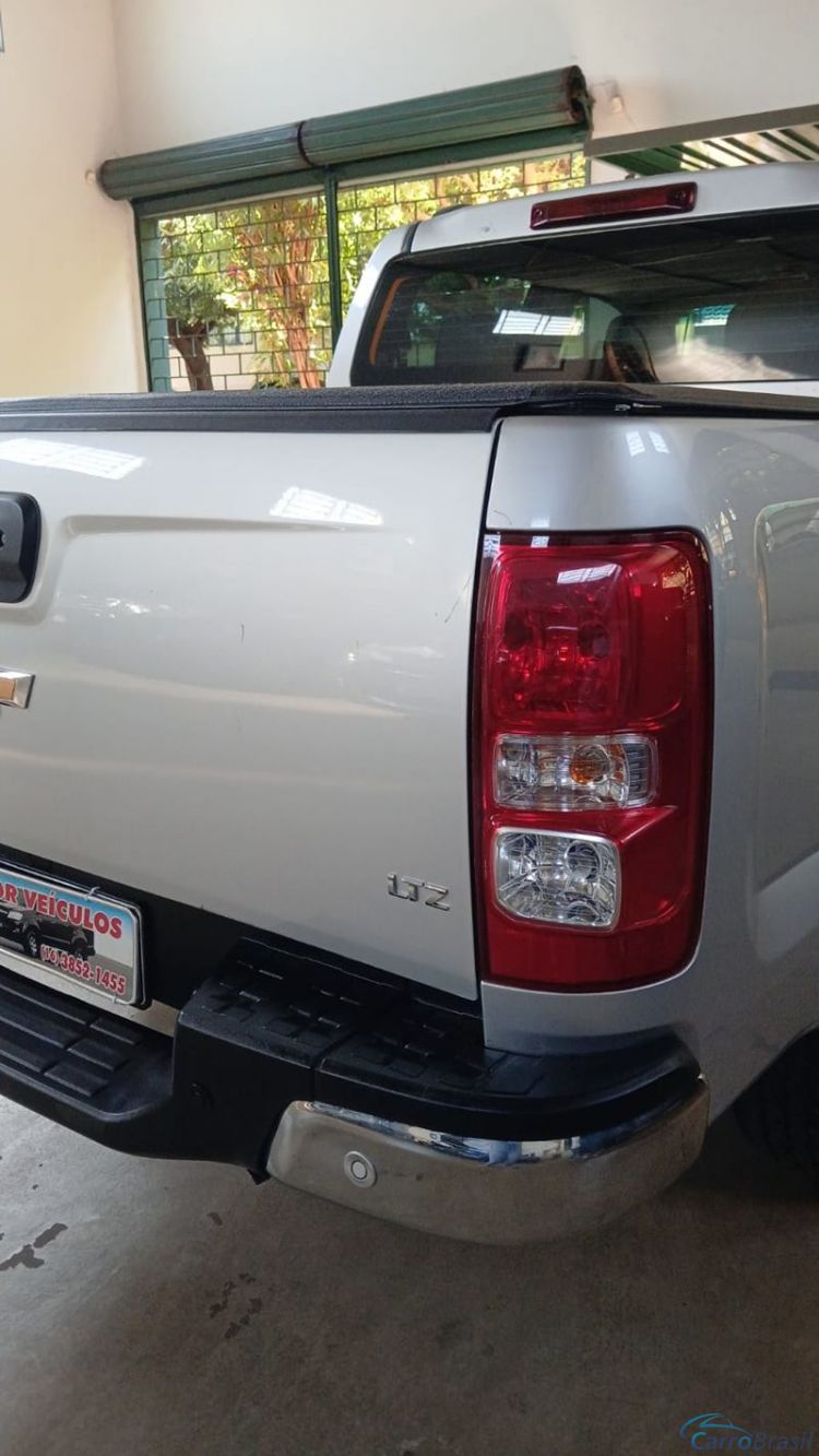 Victor Veículos | S-10 LTZ 4X2 Aut. 4P. 17/18 - foto 6