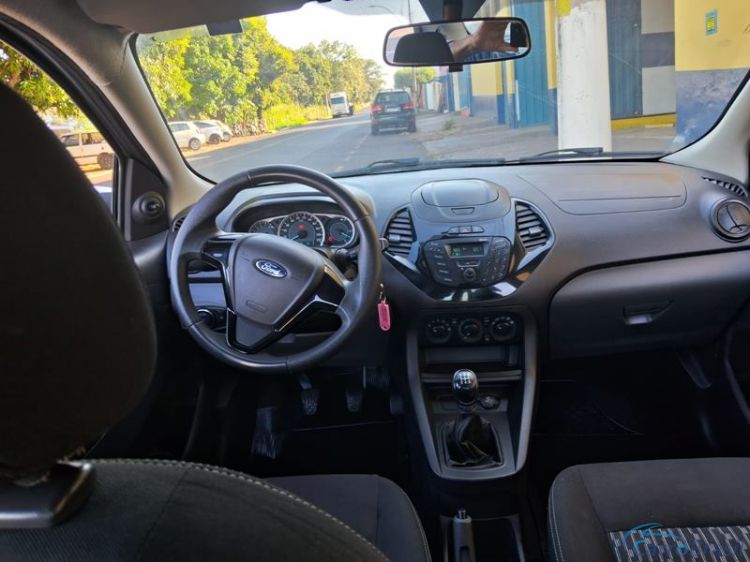 R.L. Veículos | Ka Sedan 1.5 Sigma SE 4P. 15/15 - foto 3