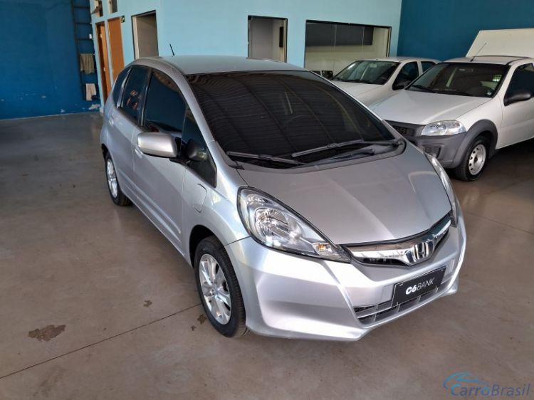 Lud-Car Veículos | Fit 1.4 LX AUTOMÁTICO 13/14 - foto 3