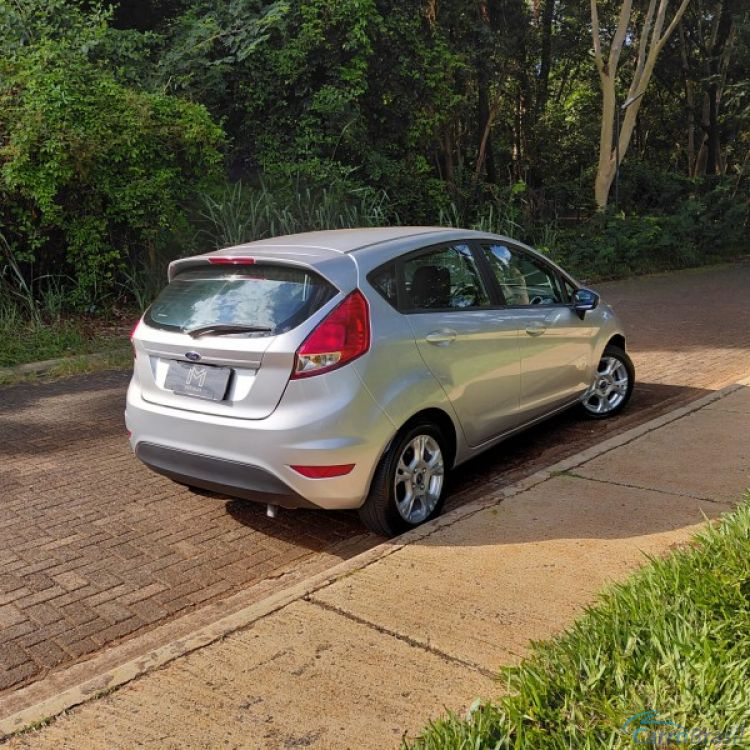 Veicar Multimarcas | Fiesta Hatch NEW FIESTA 1.6 FLEX S.E AUTOMATICO 14/14 - foto 4