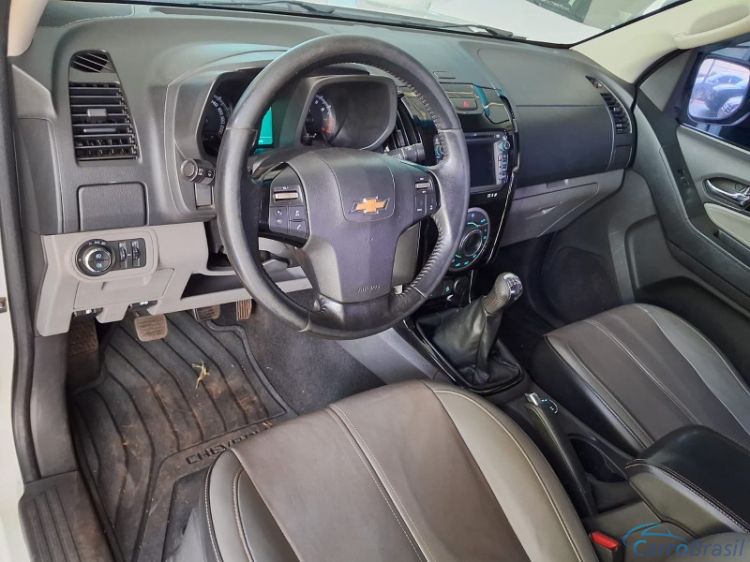 Lud-Car Veículos | S-10 2.5 LTZ 4X4 MANUAL FLEX 15/15 - foto 9