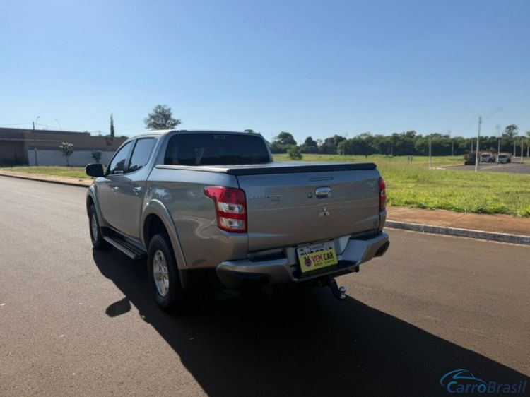 Vem Car Veículos | L-200 TRITON SPORT HPE DIESEL 4X4 AUTOMATICO 18/18 - foto 9