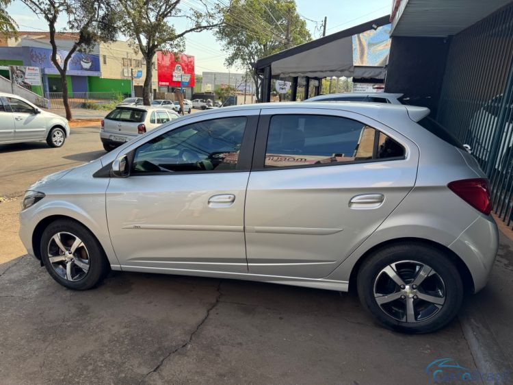 Morumbi Automóveis | Onix LTZ 1.4 17/17 - foto 4
