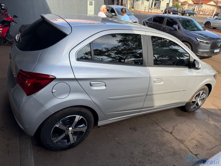 Morumbi Automóveis | Onix LTZ 1.4 17/17 - foto 6