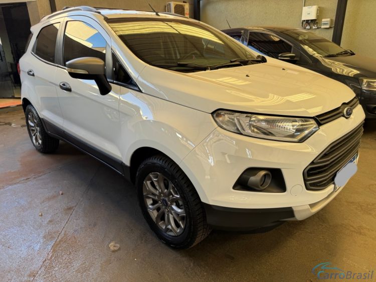Avenida Veículos | EcoSport Freestyle 1.6 15/15 - foto 5