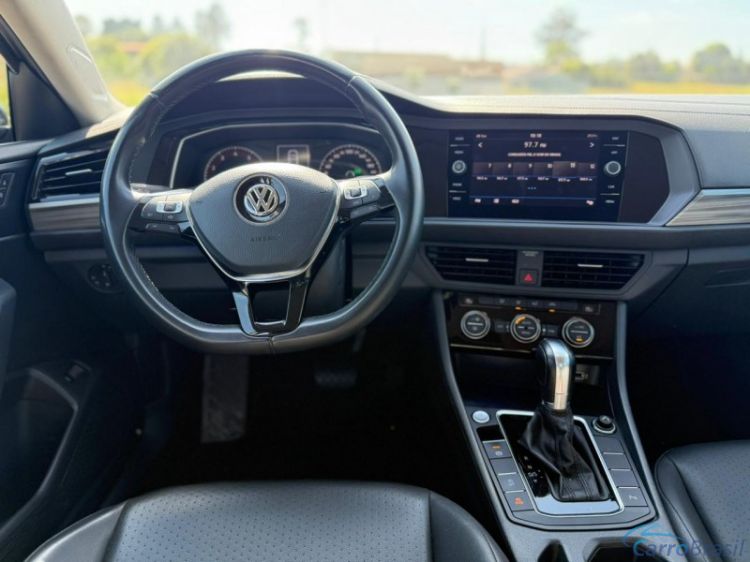 Vem Car Veículos | Jetta COMFORTLINE 250 TSI FLEX COMPLETO 18/18 - foto 4