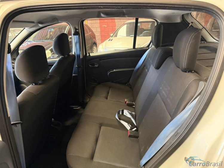 Ney Automóveis | Sandero Expression 1.0 16V 4P. 14/14 - foto 5