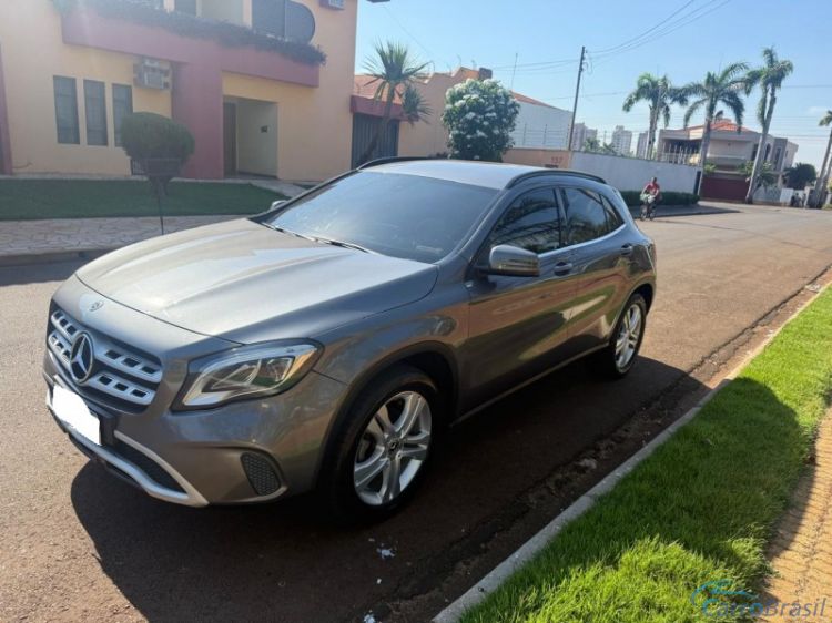 1000Ser Automóveis | GLA 200 STYLE 1.6 19/19 - foto 4
