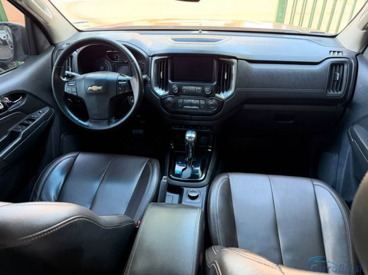 Alemão Veículos | S-10 Highcountry 4X4 Aut. 4P. 21/21 - foto 3