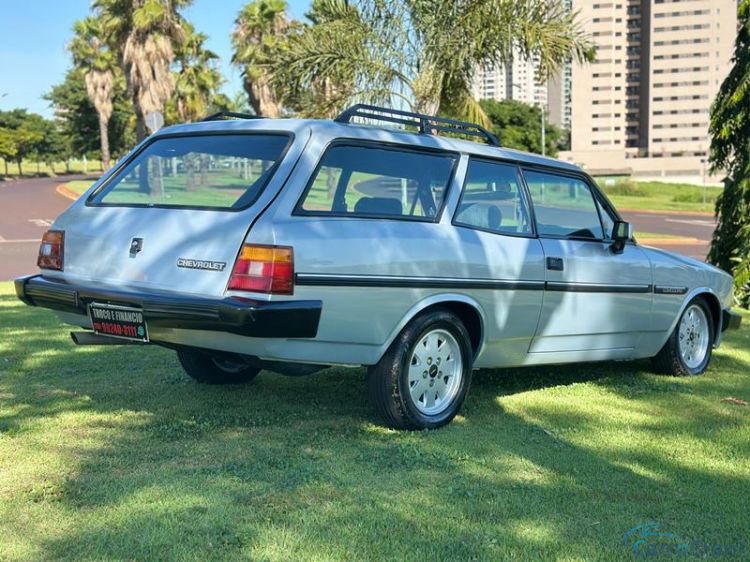 A&T Veículos RP | Caravan 2.5 Turbo 5 Marchas 2P. 88/88 - foto 7