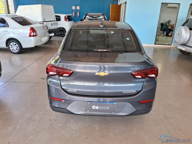 Lud-Car Veículos | Onix 1.0 PLUS TURBO AUTOMÁTICO PREMIER 2 23/24 - foto 5