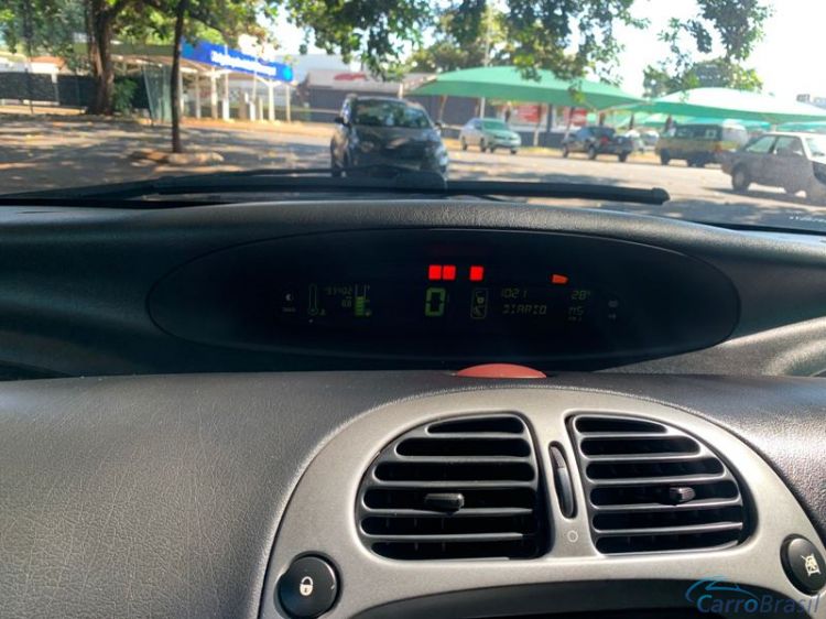 Unna Veículos | Picasso Xsara 1.6 4P. 10/10 - foto 9