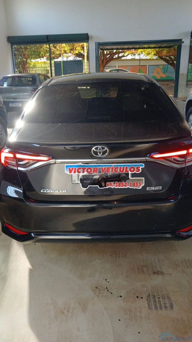 Victor Veículos | Corolla Altis 2.0 Aut. 4P. 20/20 - foto 6