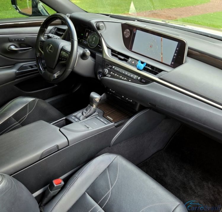 Radan Veiculos | ES 300 Lexus Es300h 2.5 16v Aut. (hybrid) 18/18 - foto 7
