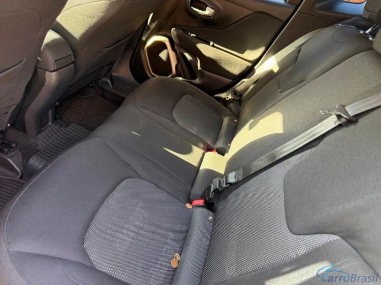 1000Ser Automóveis | Renegade SPORT 1.8 17/17 - foto 7