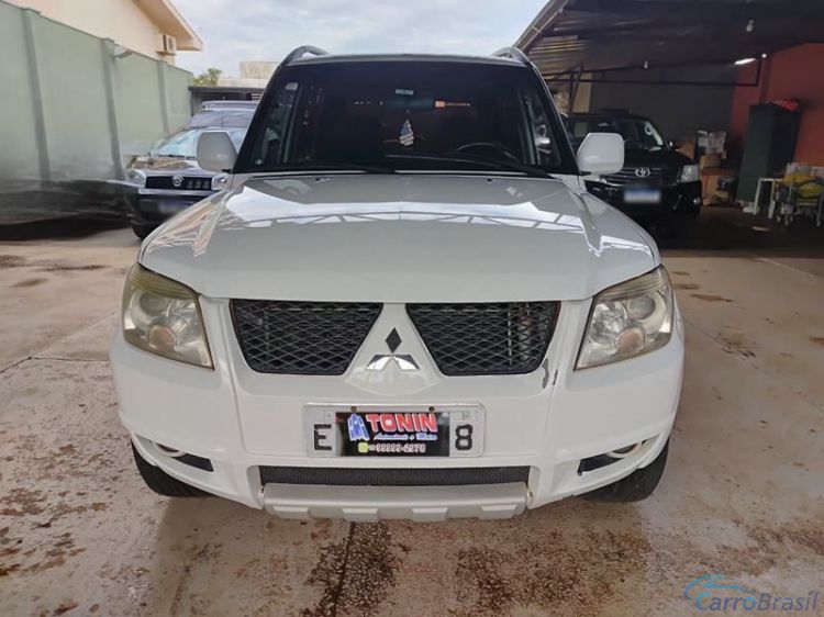 Tonin Automóveis | Pajero TR4 2.0 4X2 4P. 11/12 - foto 4