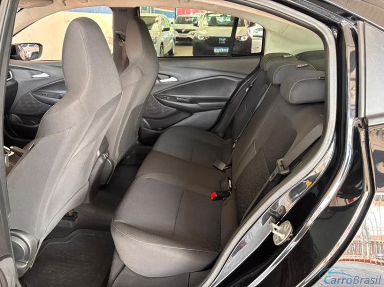 Renan Veículos | Onix Sedan Plus LTZ 1.0 12V TB Mec. 4P. 20/20 - foto 5