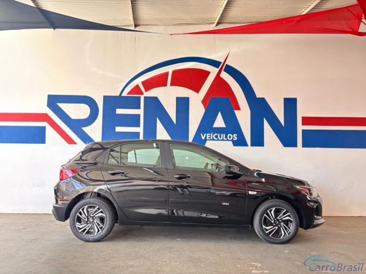 Renan Veículos | Onix Hatch LT 1.0 12V Mec. 4P. 24/25 - foto 7