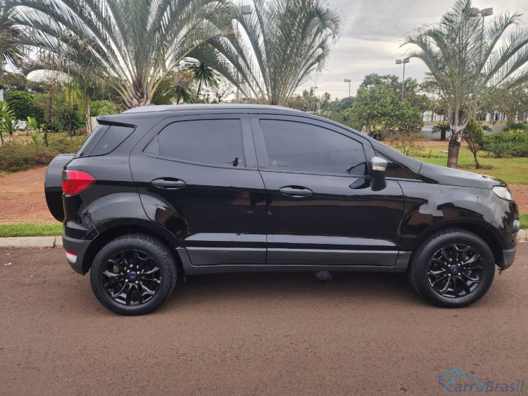 Brekar Veículos | EcoSport Freestyle 1.6 13/13 - foto 7