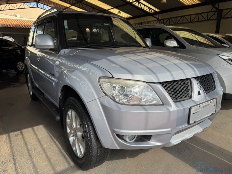 Avenida Veículos | Pajero TR4 12/12 - foto 6
