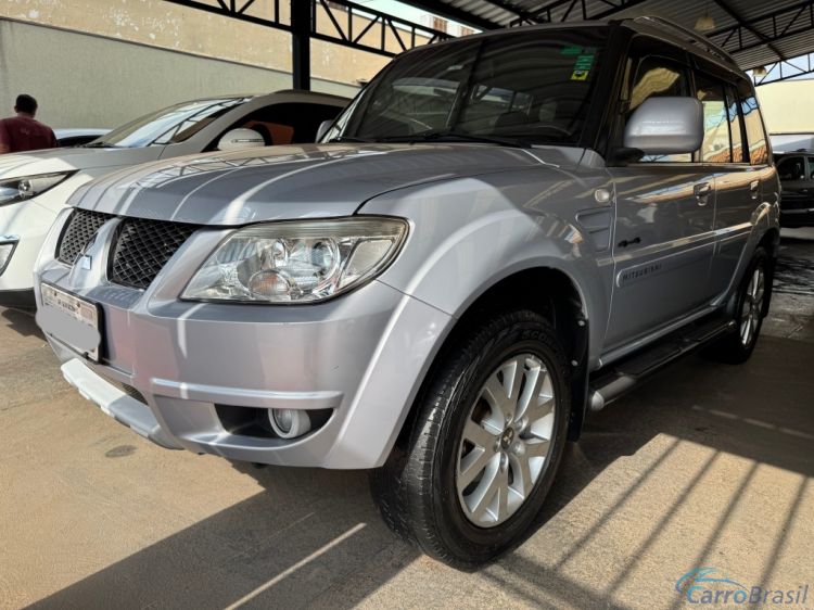 Avenida Veículos | Pajero TR4 12/12 - foto 7