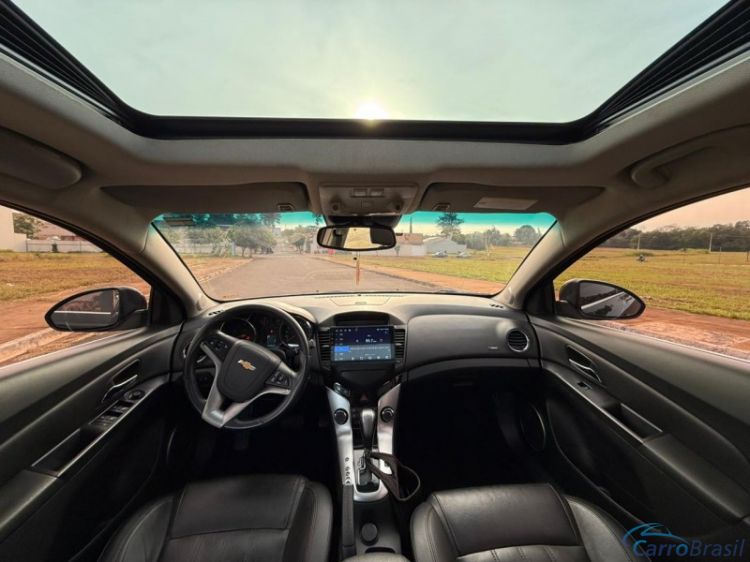 Vem Car Veículos | Cruze HATCH LTZ COM TETO 14/14 - foto 4