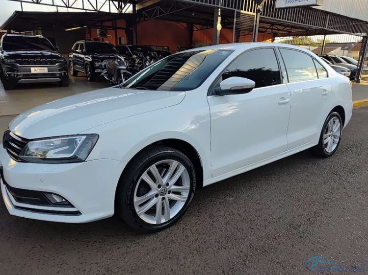 Tonin Automóveis | Jetta TSI highline Aut. 4P. 15/15 - foto 1