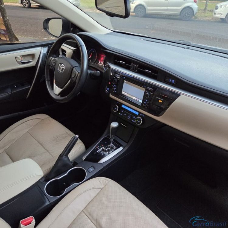 Radan Veiculos | Corolla Toyota Altis 2.0 Flex 16v Aut. 15/15 - foto 9