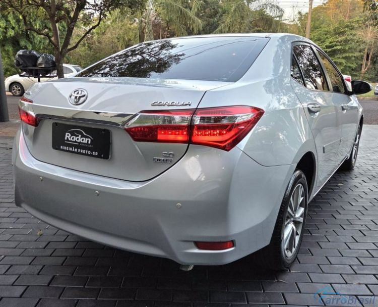 Radan Veiculos | Corolla Toyota Altis 2.0 Flex 16v Aut. 15/15 - foto 7