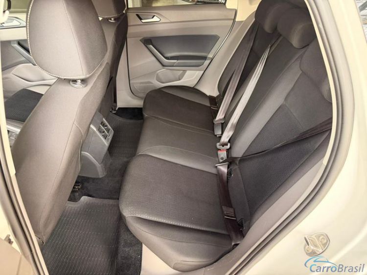 Alexandre Automoveis | Polo Hatch Comfortline 200 TSI Aut. 4P. 18/18 - foto 5
