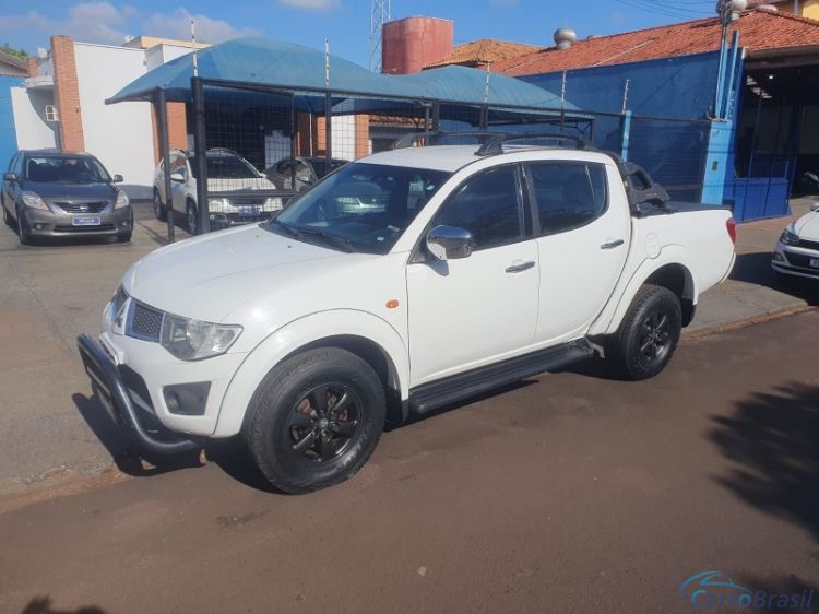 Classe A Veículos | L-200 Triton 3.5 V6 Flex Automático 12/12 - foto 1
