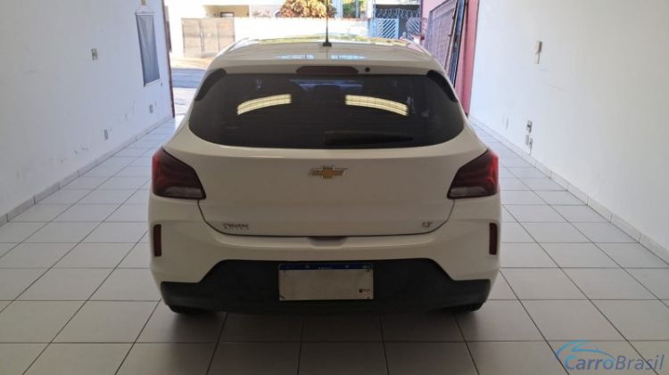 Triauto Veículos | Onix Onix Hatch 1.0 12V Flex Mecânico 21/22 - foto 5