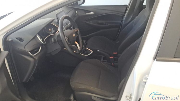 Triauto Veículos | Onix Onix Hatch 1.0 12V Flex Mecânico 21/22 - foto 9