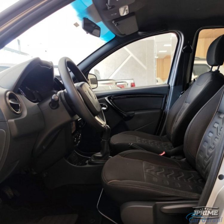 J Prime Automóveis | Duster 1.6 Dynamique 16/17 - foto 7