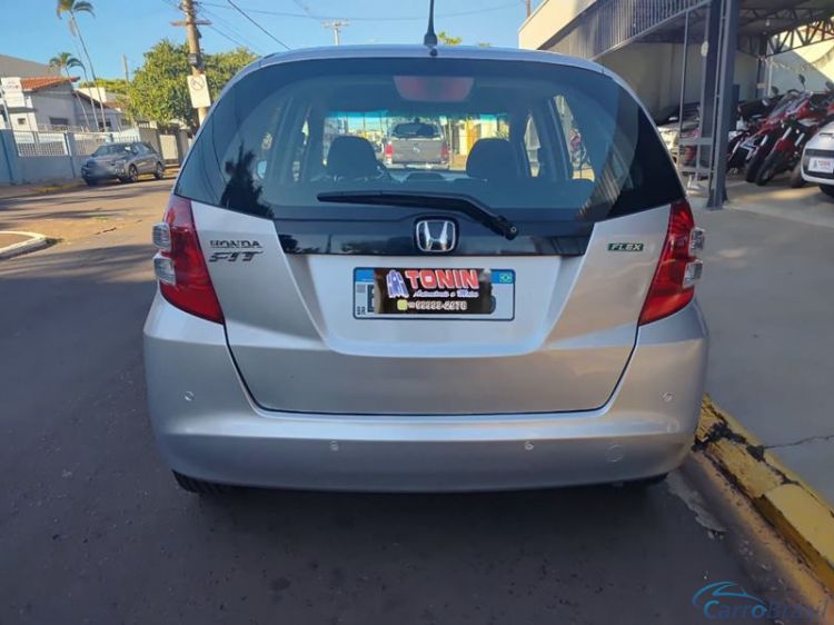 Tonin Automóveis | Fit EX 1.5 4P. 11/11 - foto 6