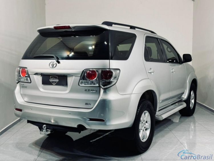 Edgiro Veículos | Hilux SW4 SR 2.7 12/12 - foto 7