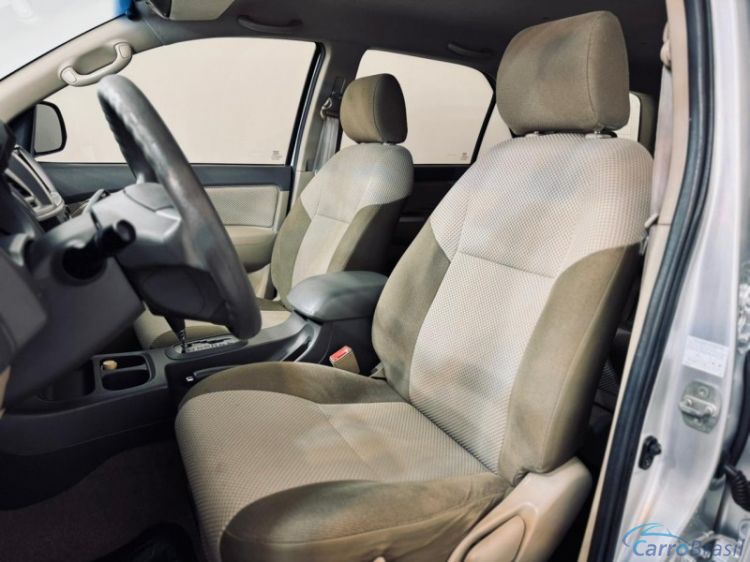 Edgiro Veículos | Hilux SW4 SR 2.7 12/12 - foto 8