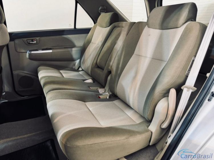 Edgiro Veículos | Hilux SW4 SR 2.7 12/12 - foto 9