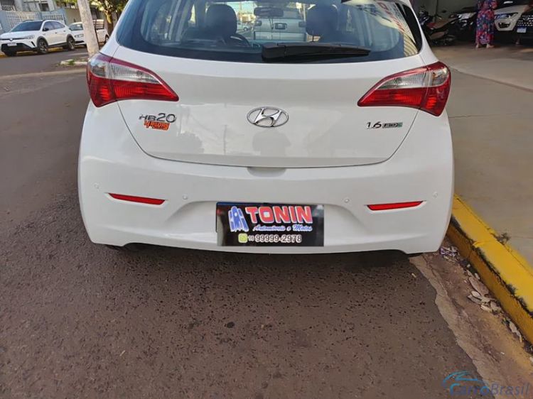 Tonin Automóveis | HB 20 Confort 1.6 4P. 14/15 - foto 10
